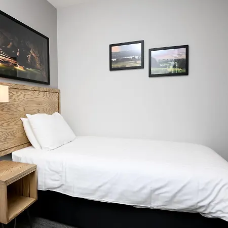 Fox & Goose, Barrow Gurney By Marston's 4*