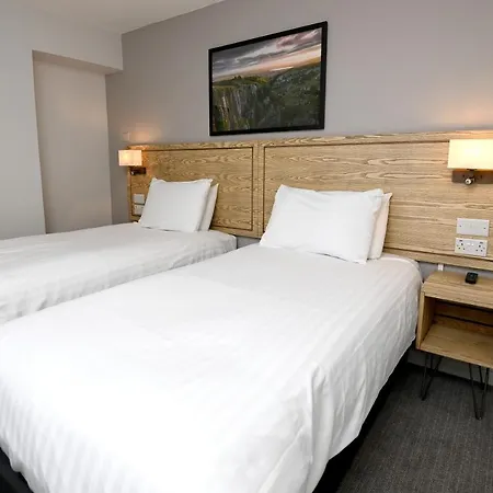 Hotel Fox & Goose, Barrow Gurney By Marston's 4*