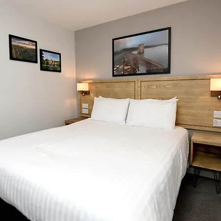 호텔 Fox & Goose, Barrow Gurney By Marston's 4*