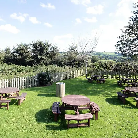 호텔 Fox & Goose, Barrow Gurney By Marston's Felton (Somerset)